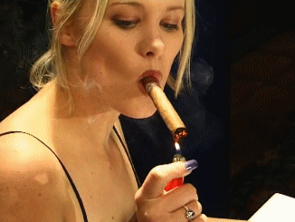 topless cigar smoker lady hot selfie naked