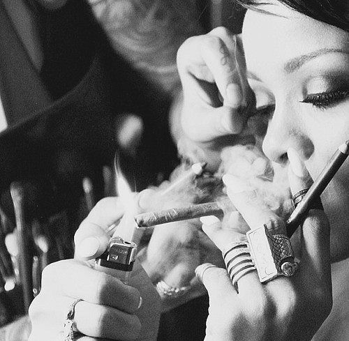celebrity cigar smoke hot
