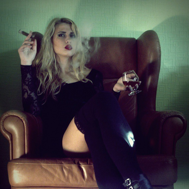 Top 100 Blone Cigar Smoker Women The CigarMonkeys