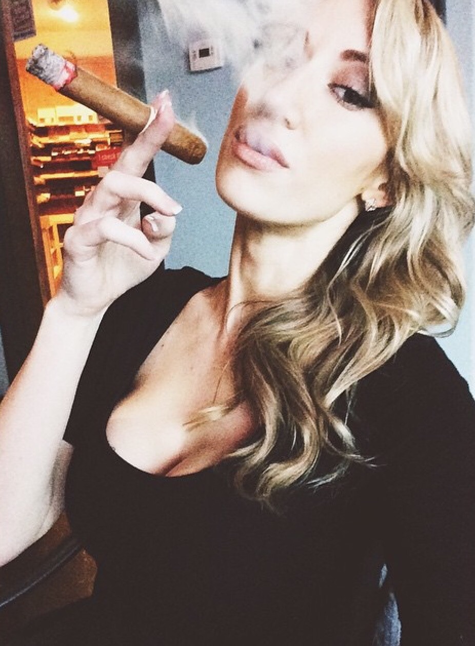 100 Starting Cigar Beauty Ladies Smoking Cigar HOT