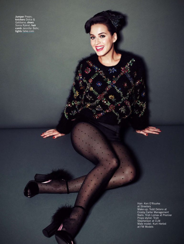 Katy Perry Smokes Cigar and Cigarette plus 115 HOT Pictures The