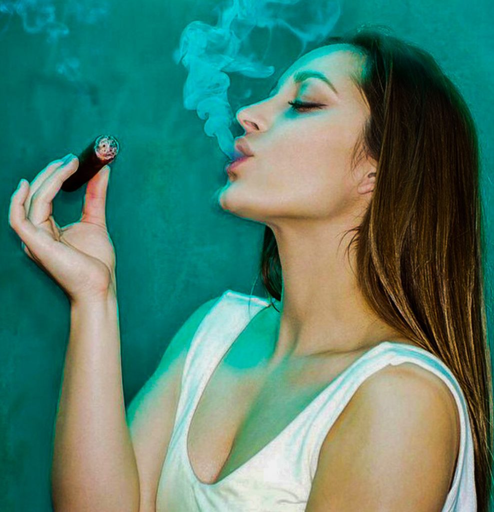 smoking hot women