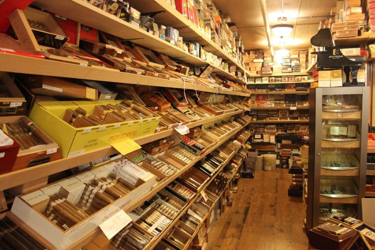 cigar-stores-the-cigarmonkeys