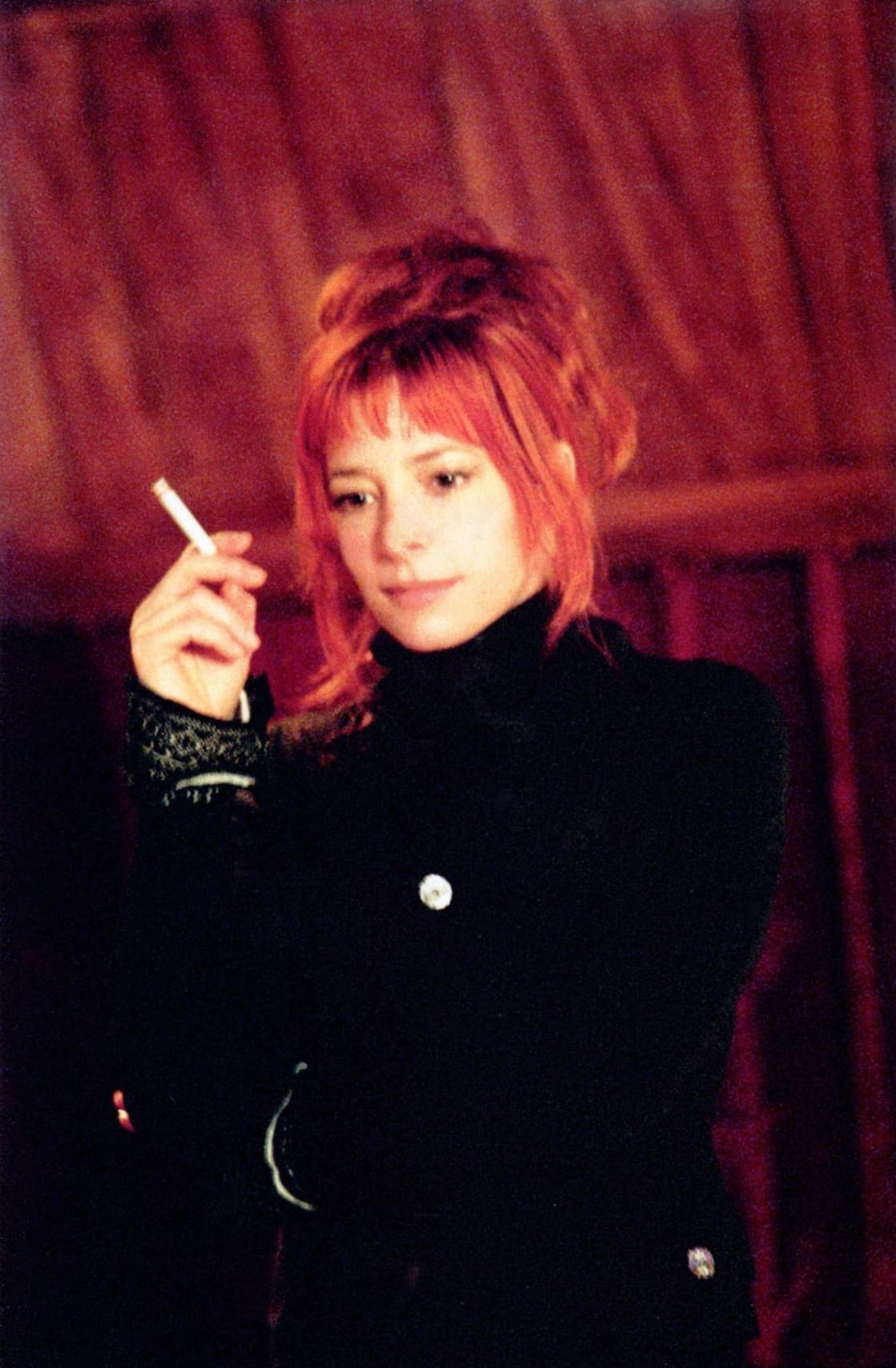 HOT and Smoke Myléne Farmer Celebrity Smokers Myléne HOT and Smoke Myléne Farmer Celebrity Smokers Myléne