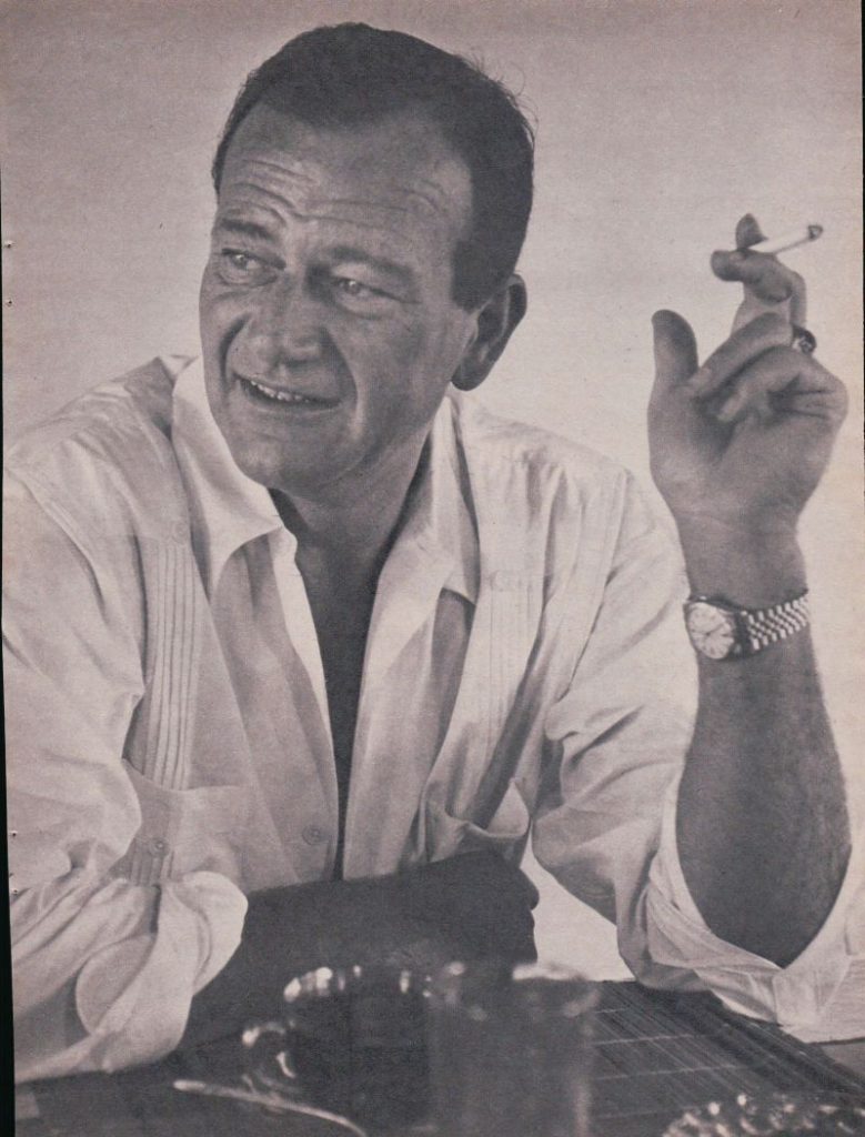 John Wayne smoking cigar and cigarette (70 photos) Famous Smokers