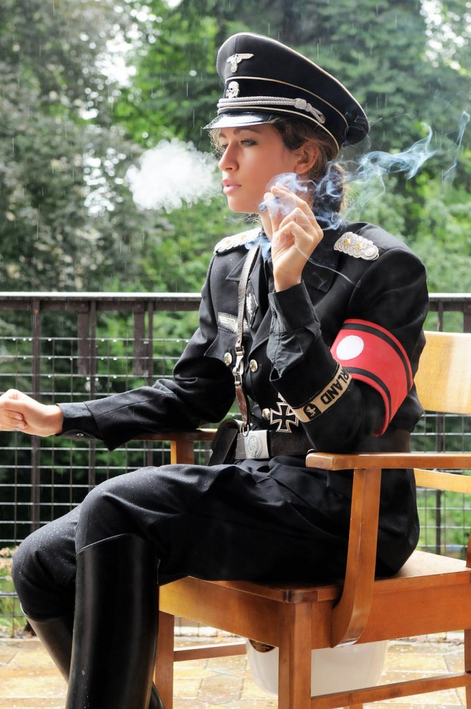 TOP 77 Photos – Ladies in uniforms smoking cigar – The CigarMonkeys
